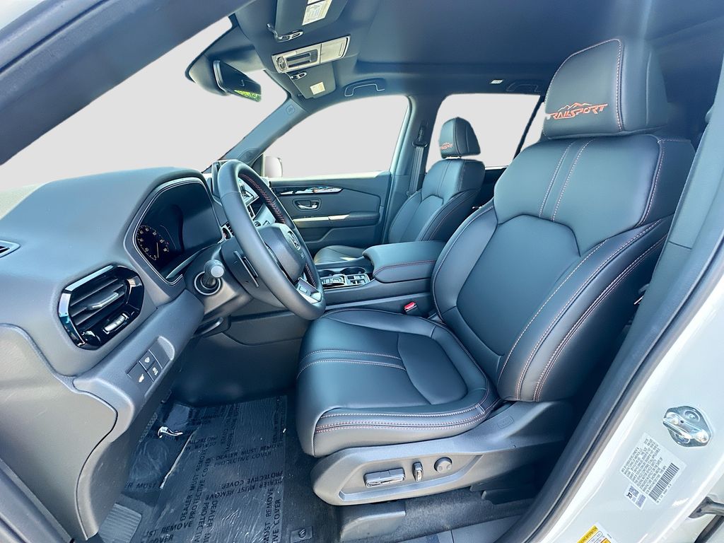 2025 Honda Pilot TrailSport 15