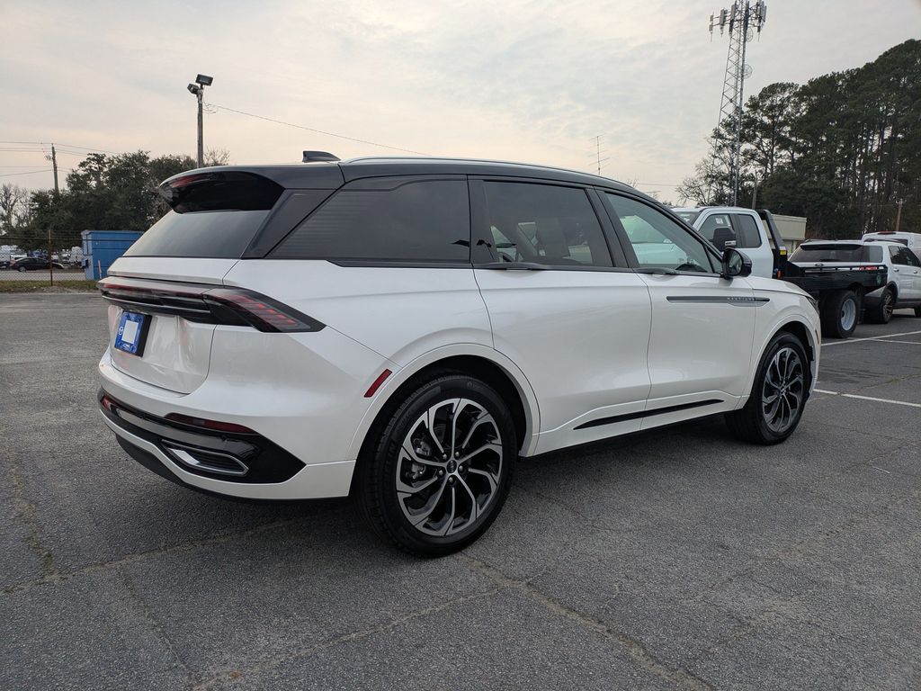 2026 Lincoln Nautilus Reserve