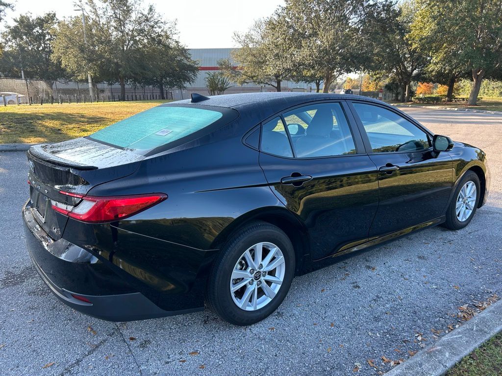 Thumbnail: 2025 Toyota Camry - 5