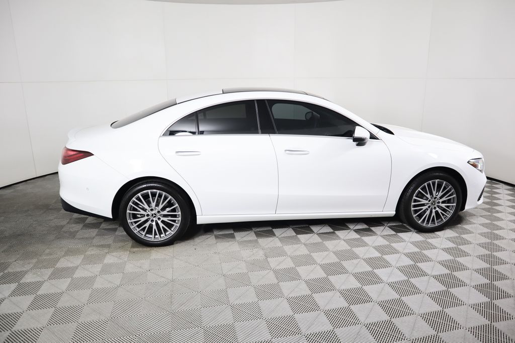 2025 Mercedes-Benz CLA 250 4