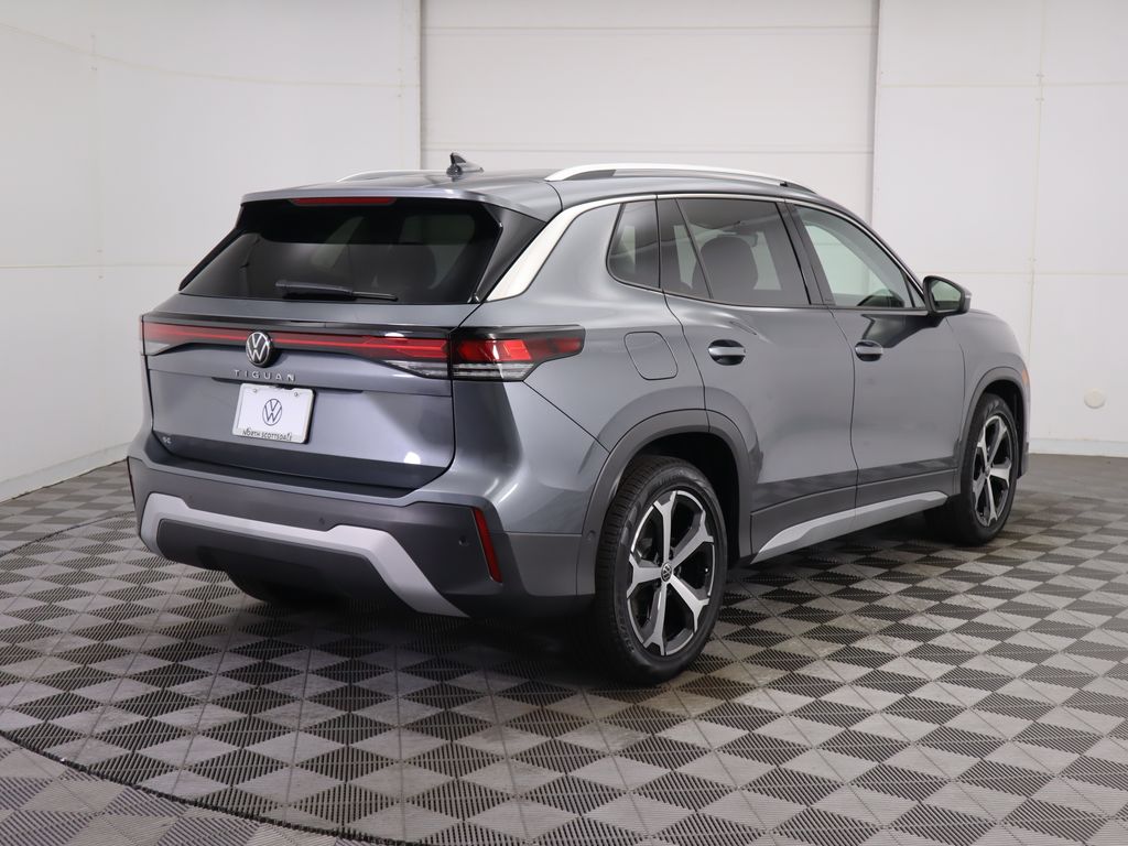 Thumbnail: 2025 Volkswagen Tiguan - 6