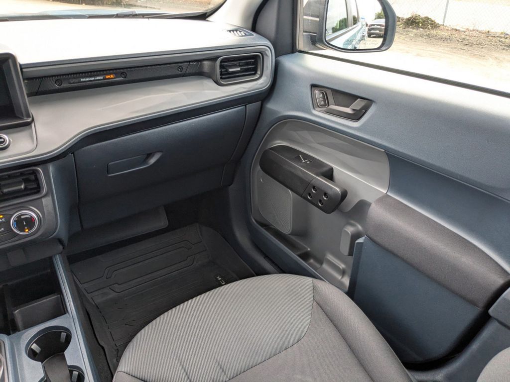 2022 Ford Maverick XL