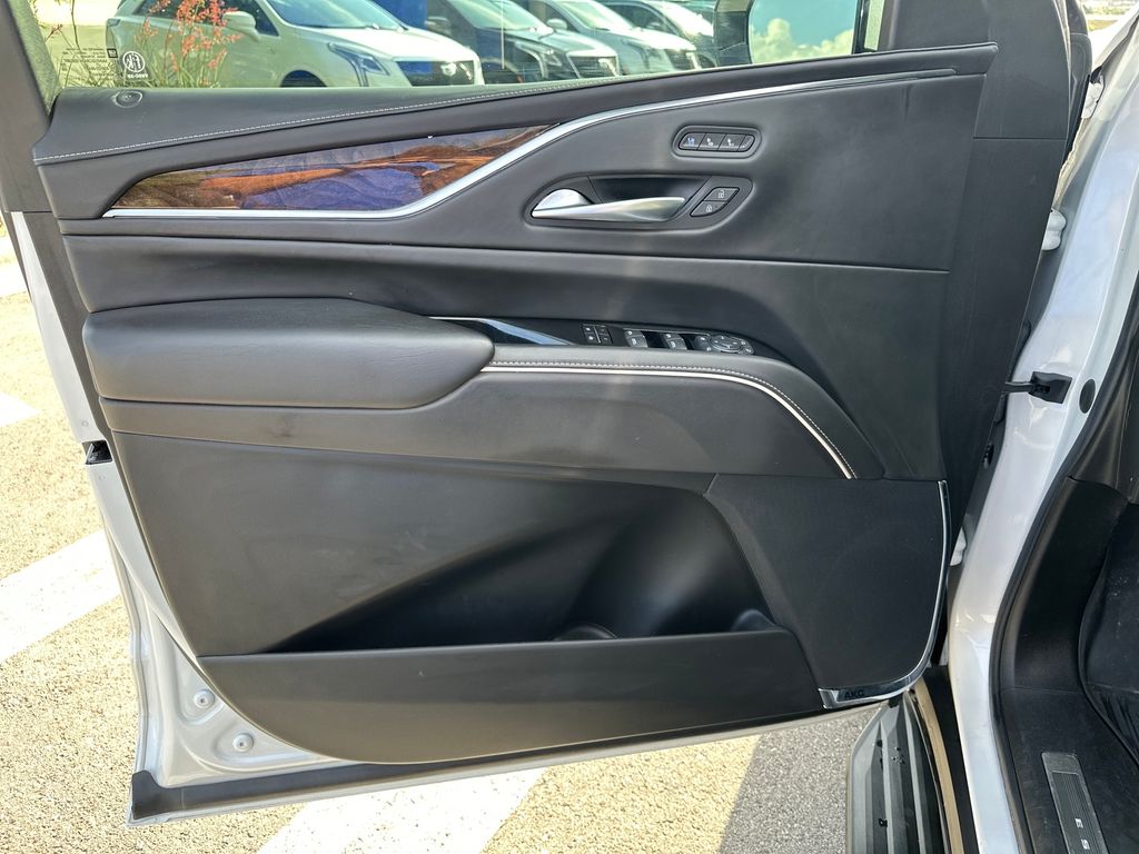 Used Car 2021 Cadillac Escalade  Sport Platinum For Sale Under $70,000 In Austin, Texas