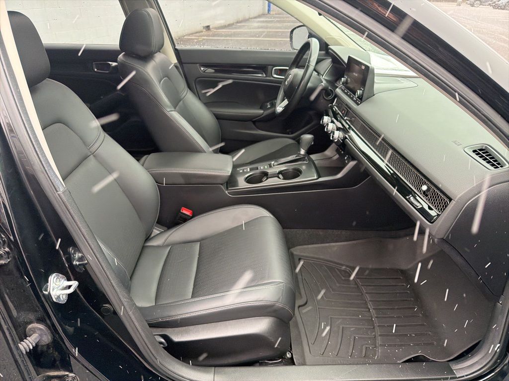 Thumbnail: 2024 Honda Civic - 25