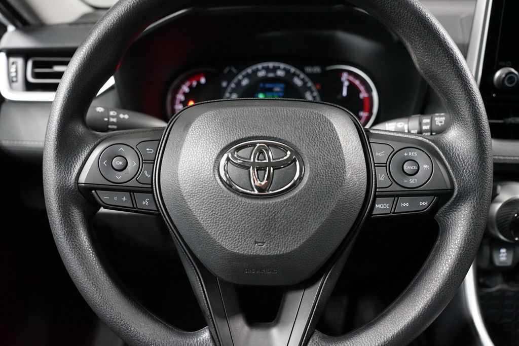 Thumbnail: 2025 Toyota RAV4 - 12