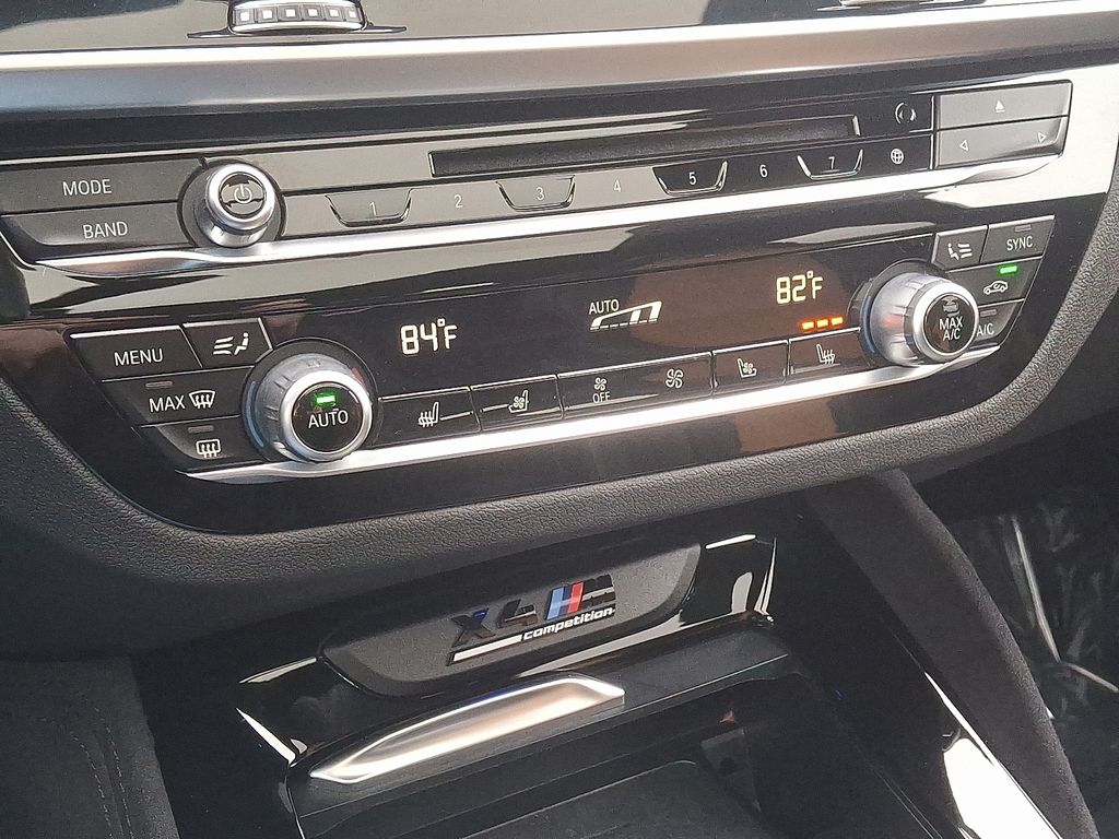 Thumbnail: 2020 BMW X4 - 18