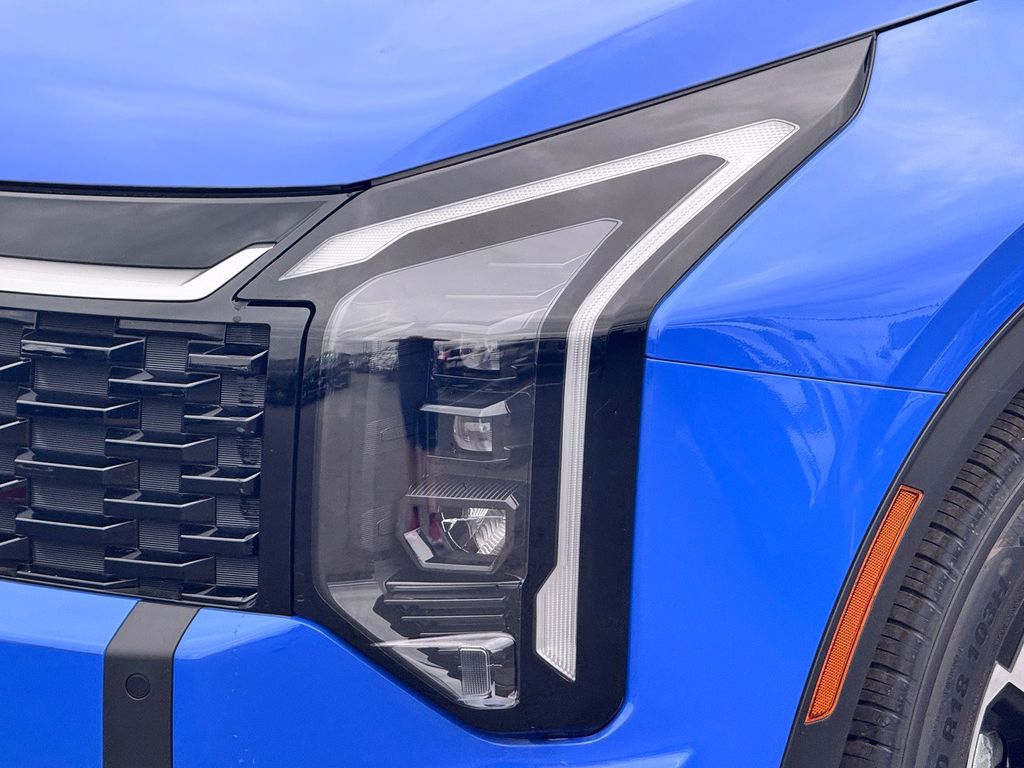 2026 Kia Sportage EX - 9