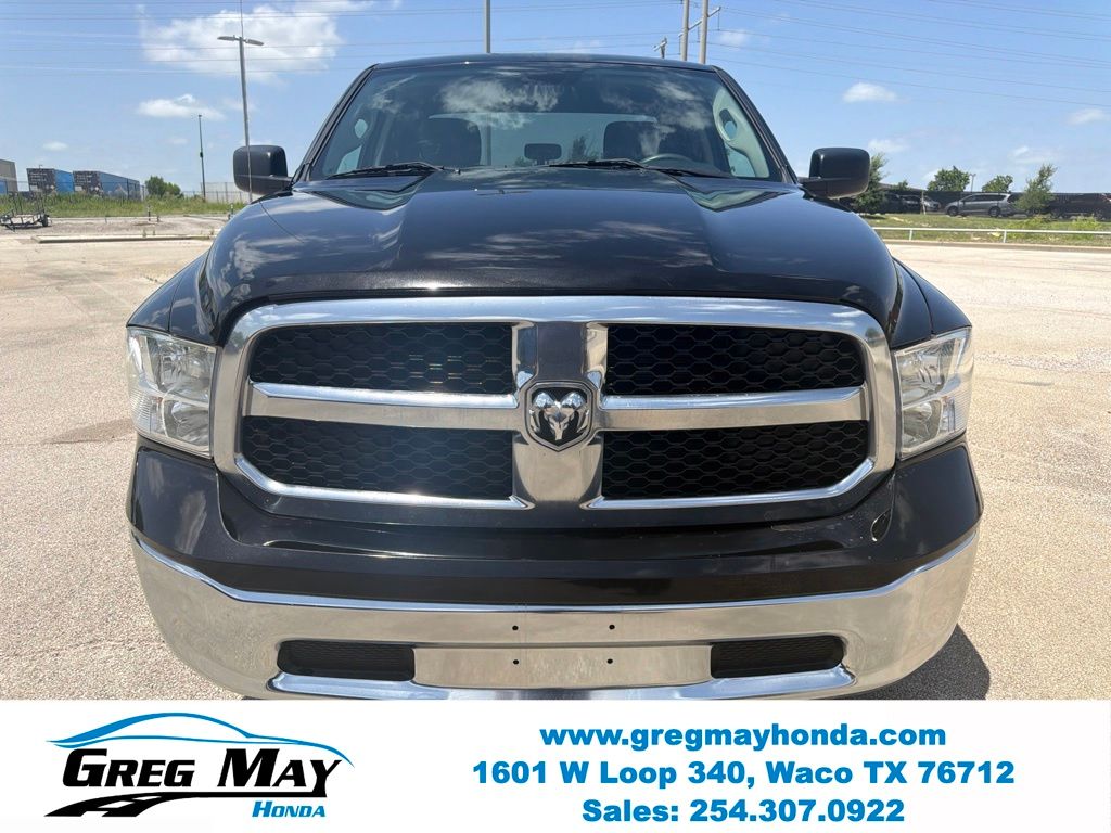 2024 Ram 1500 Classic SLT - 8