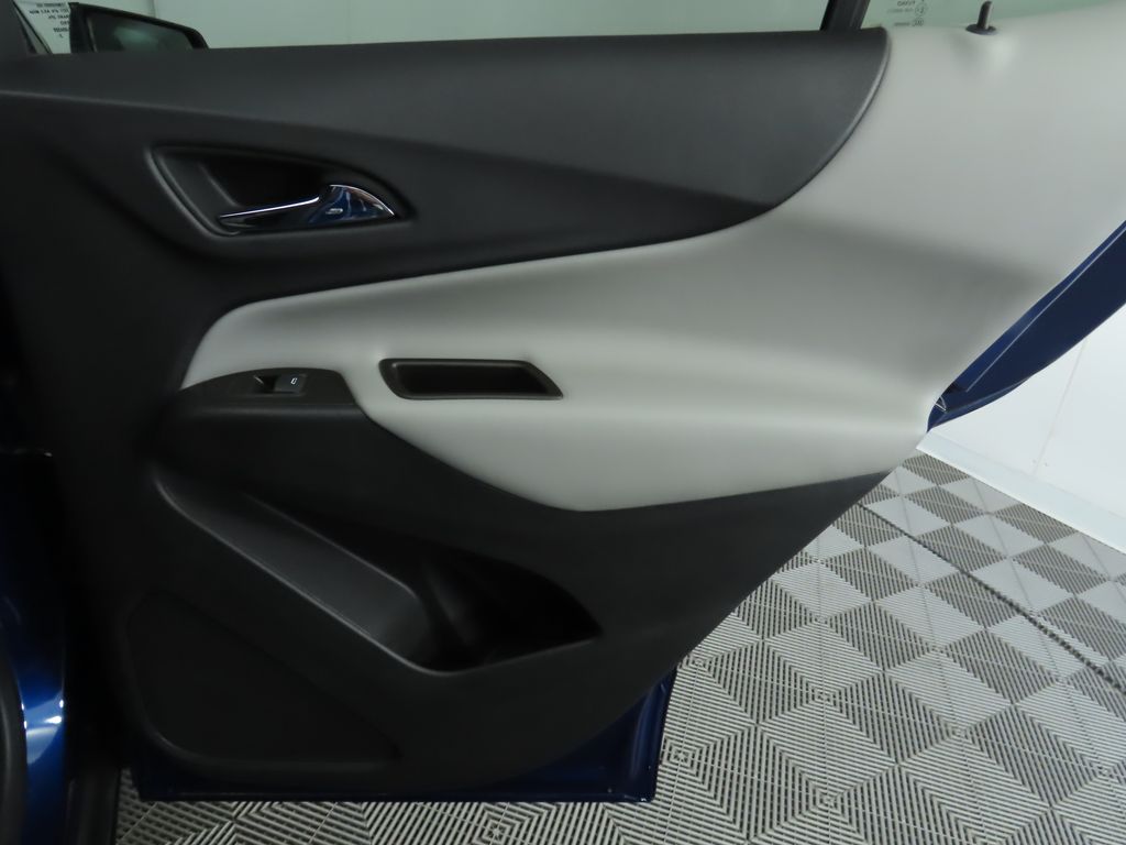 Thumbnail: 2023 Chevrolet Equinox - 27