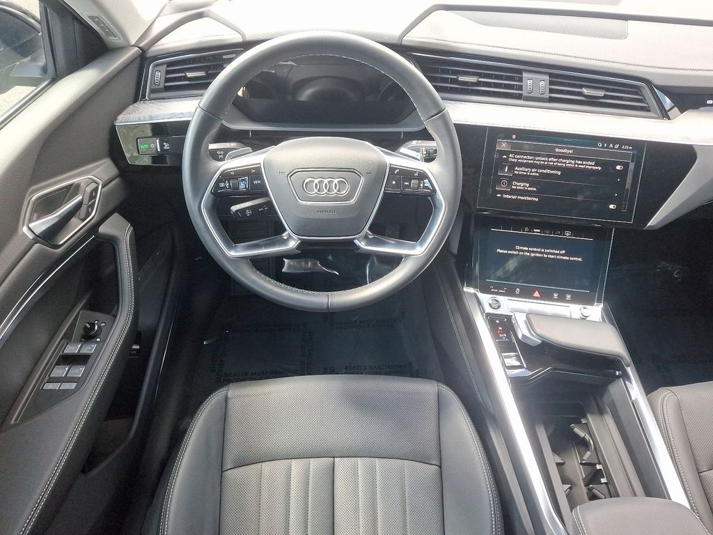 2024 Audi Q8 e-tron Premium Plus 11