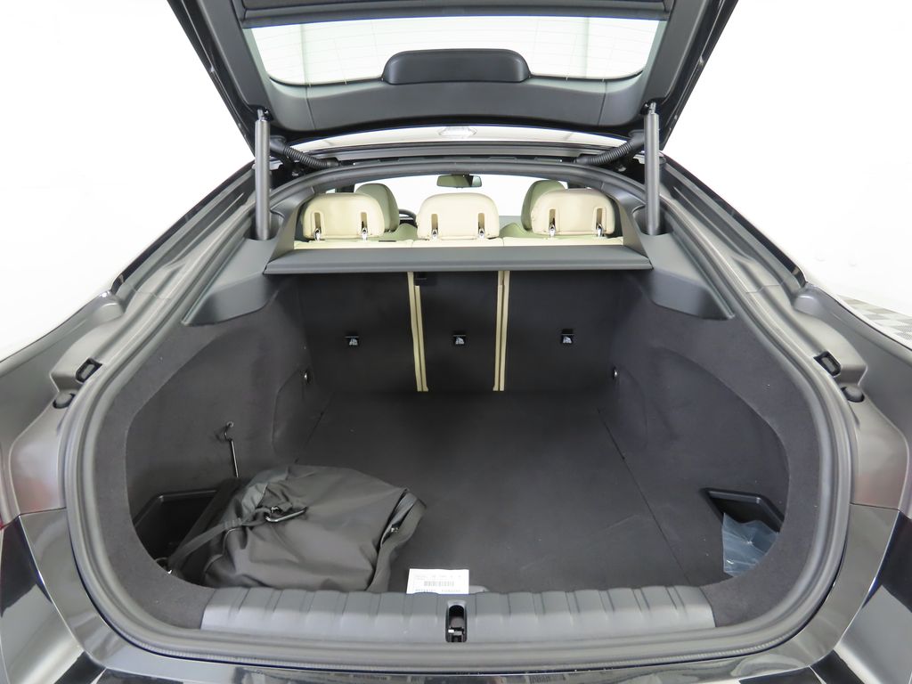 2025 BMW i4 xDrive40 29