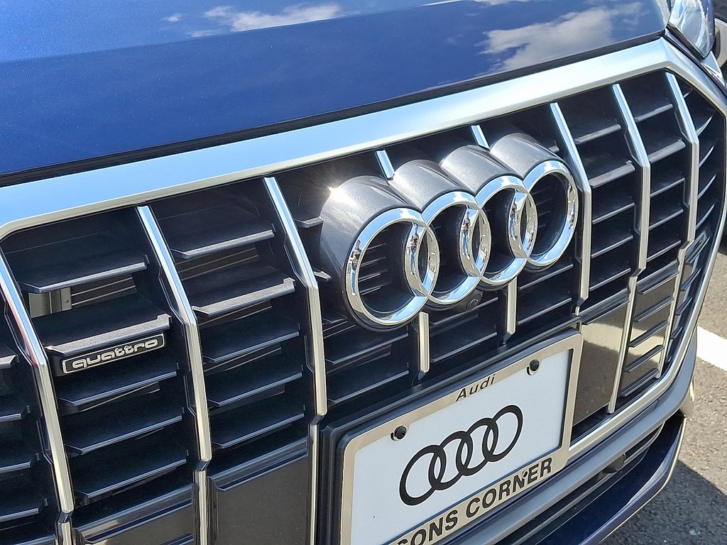 Thumbnail: 2025 Audi Q3 - 4