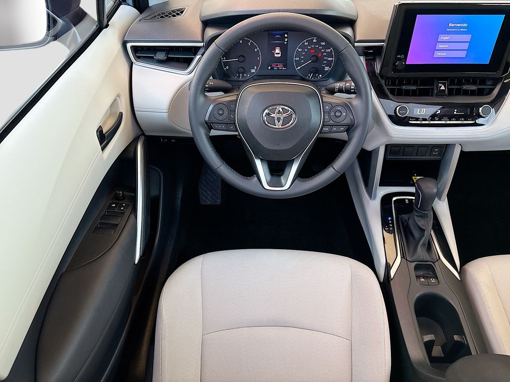 Thumbnail: 2023 Toyota Corolla Cross - 10