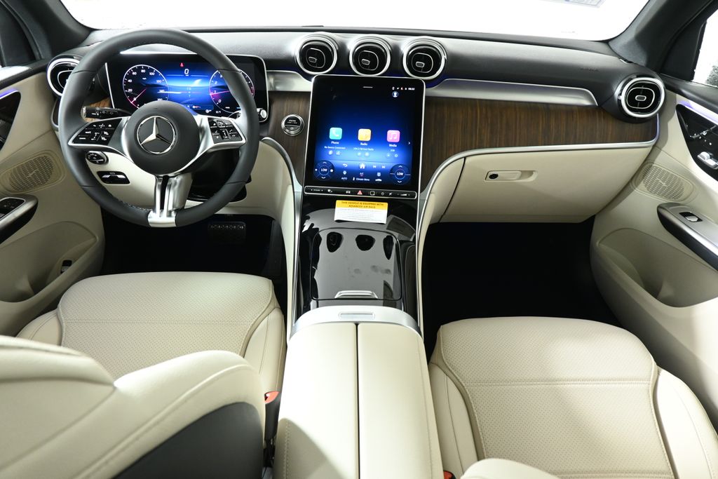 Thumbnail: 2026 Mercedes-Benz GLC - 4