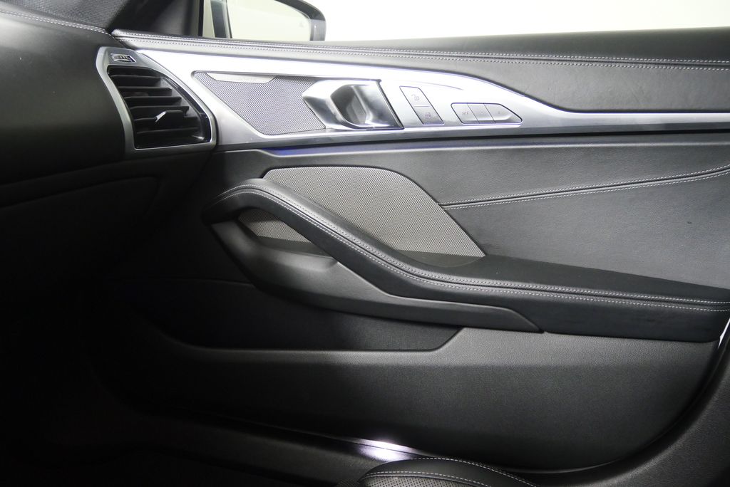 2020 BMW 8 Series M850i xDrive 31