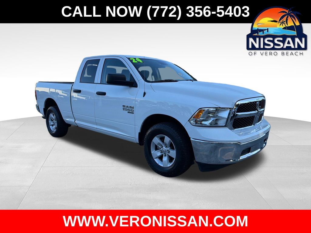 2024 RAM 1500 Classic SLT Quad Cab 4WD