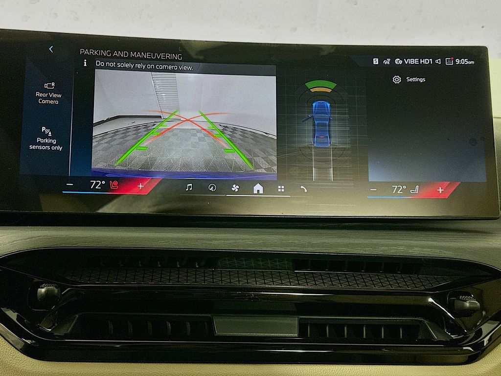 Thumbnail: 2026 BMW 3 Series - 13