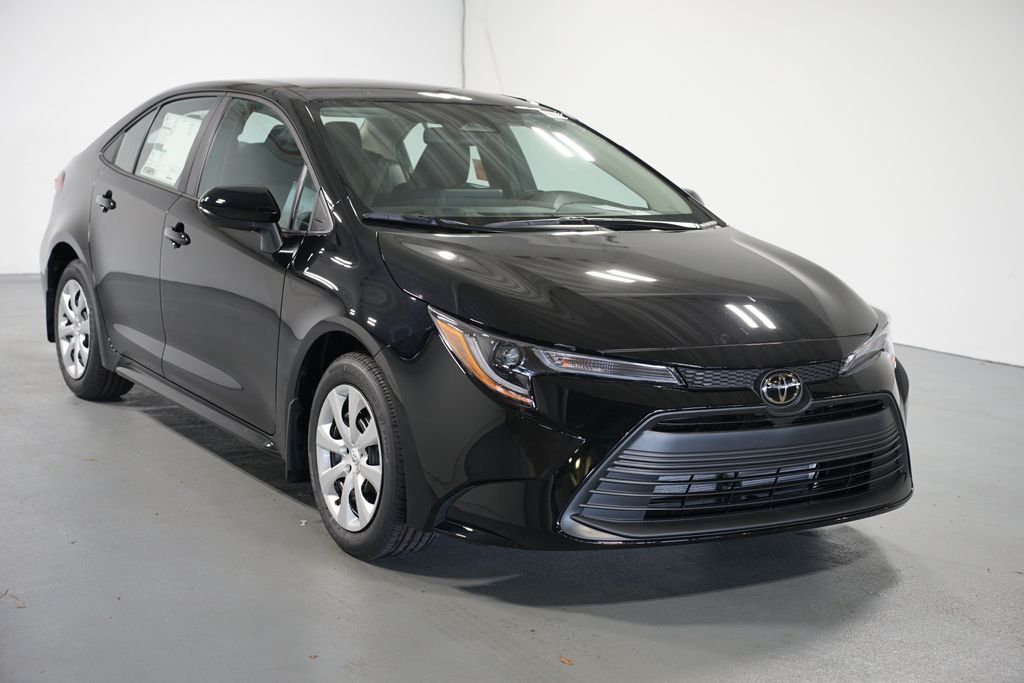 Thumbnail: 2025 Toyota Corolla - 3
