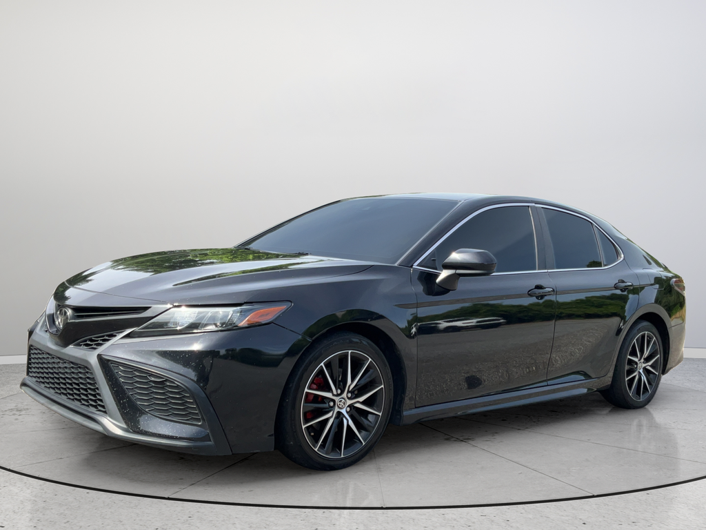 Used 2021 Toyota Camry SE 4D Sedan