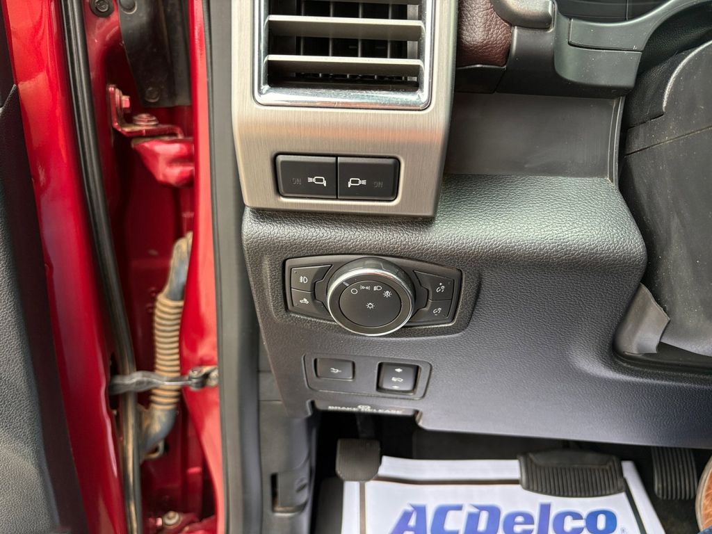 Used Car 2017 Ford F-350sd  Platinum For Sale Under $60,000 In Floresville, Texas