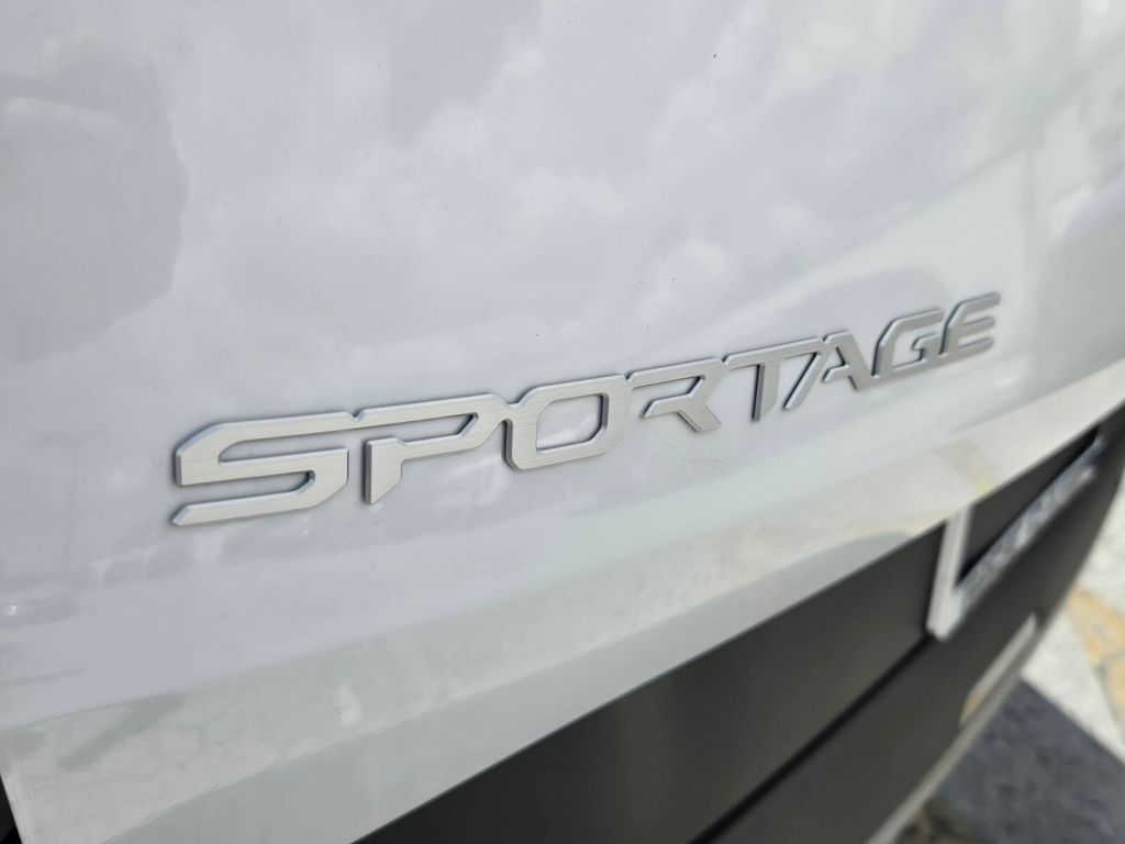 2027 Kia Sportage - $32,030