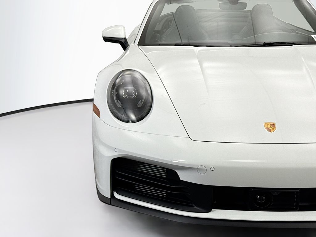 Thumbnail: 2025 Porsche 911 - 12