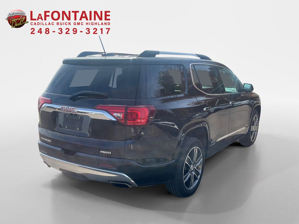 2019 GMC Acadia Denali 7