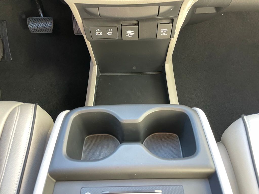 Thumbnail: 2026 Honda Odyssey - 20