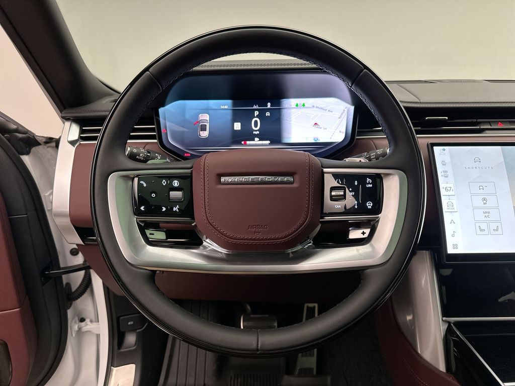 2025 Land Rover Range Rover Autobiography 15
