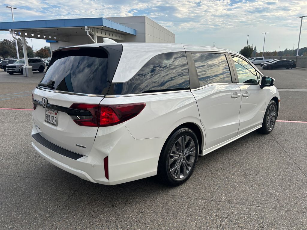 Thumbnail: 2025 Honda Odyssey - 5
