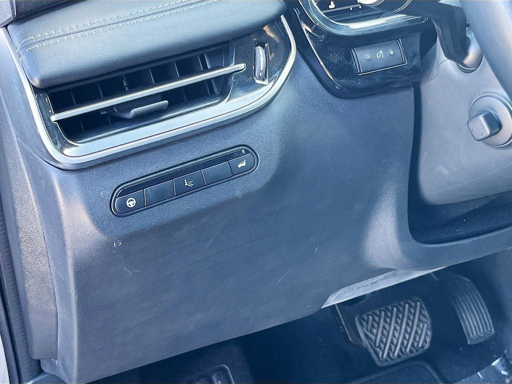 2023 INFINITI QX60 Sensory Silver at Bayshore Chrysler Jeep Dodge Ram