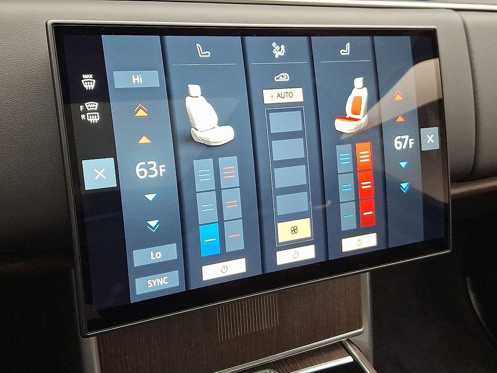 Thumbnail: 2025 Land Rover Range Rover - 11