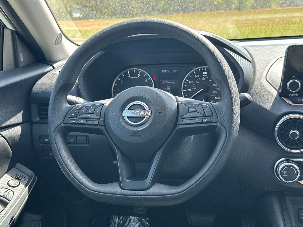 Used 2025 White Nissan S image 23