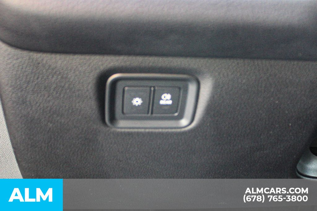 Used 2024 Black Porsche Base image 29