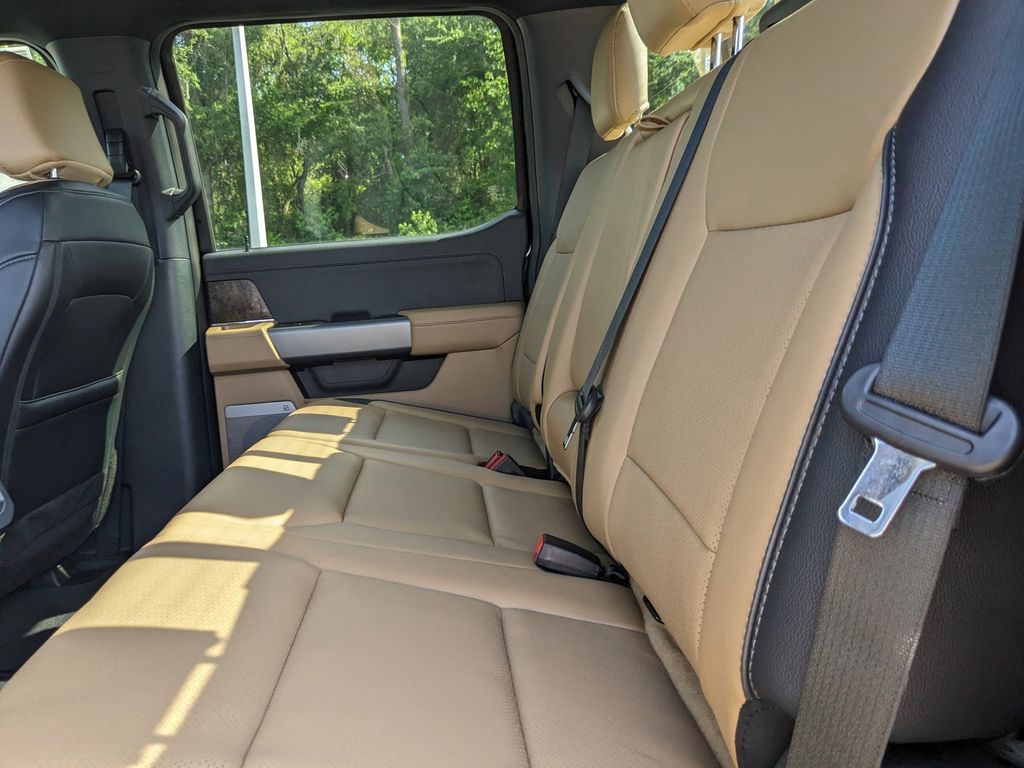 2025 Ford F-250 Super Duty Lariat