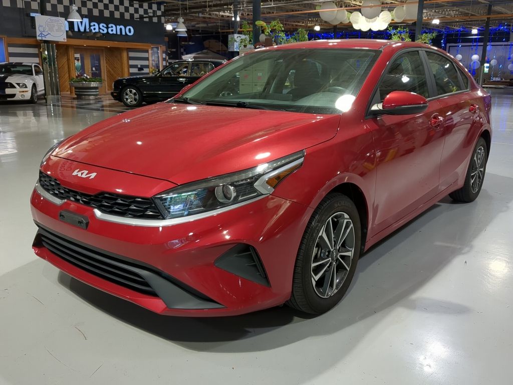 2023 Kia Forte LXS FWD