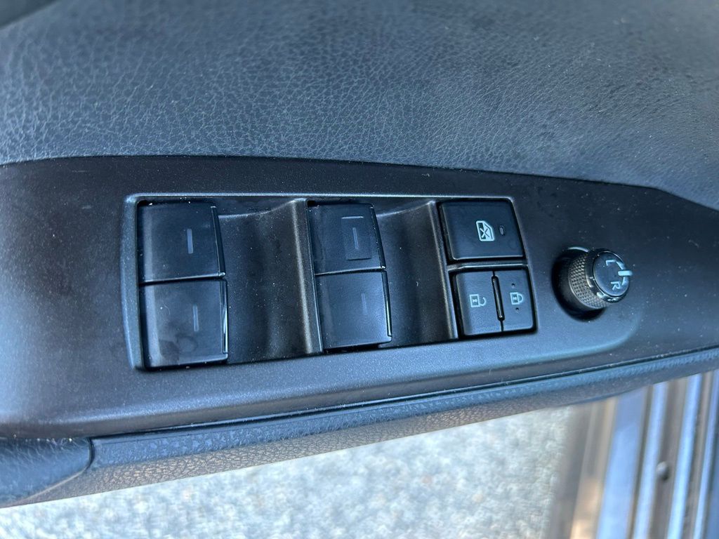 Thumbnail: 2024 Toyota Camry - 17