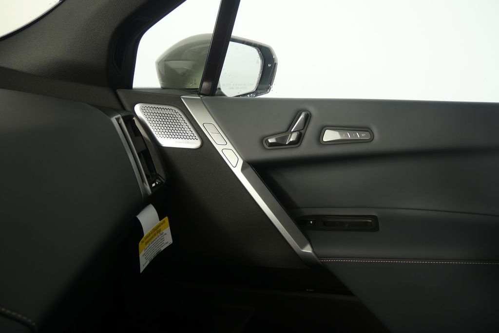 Thumbnail: 2026 BMW iX - 26