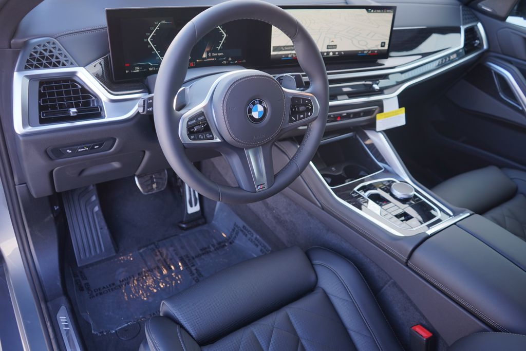 2025 BMW X6 xDrive40i 12