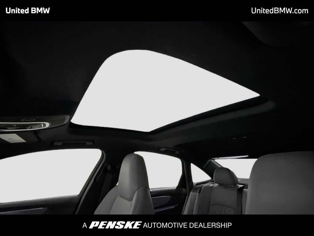 Thumbnail: 2021 Audi S6 - 12