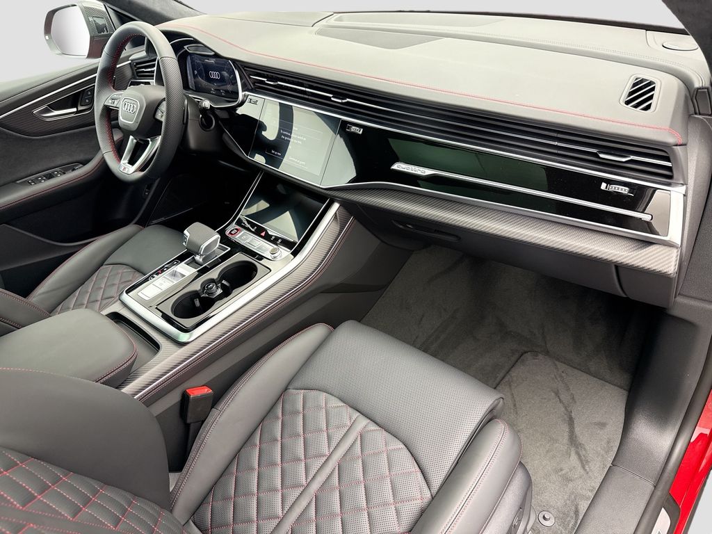 Thumbnail: 2026 Audi SQ8 - 17