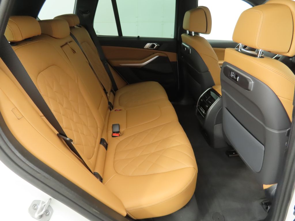 2026 BMW X5 sDrive40i 22