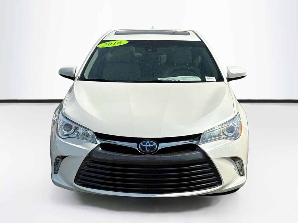 Thumbnail: 2016 Toyota Camry - 2