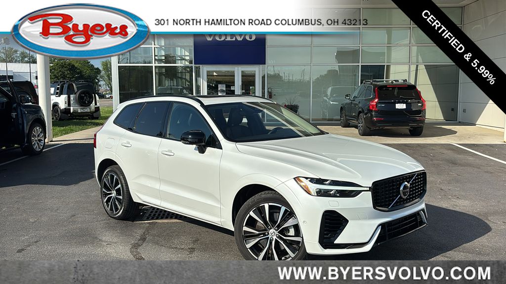 2023 Volvo XC60 Recharge T8 Plus Dark Theme eAWD
