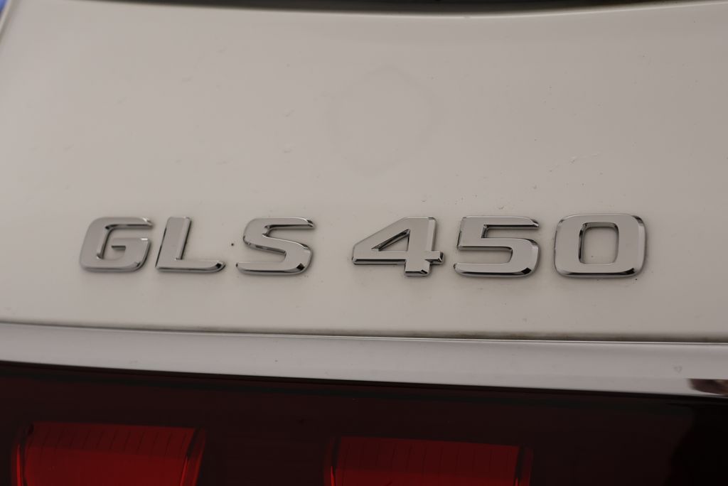 Thumbnail: 2026 Mercedes-Benz GLS - 9