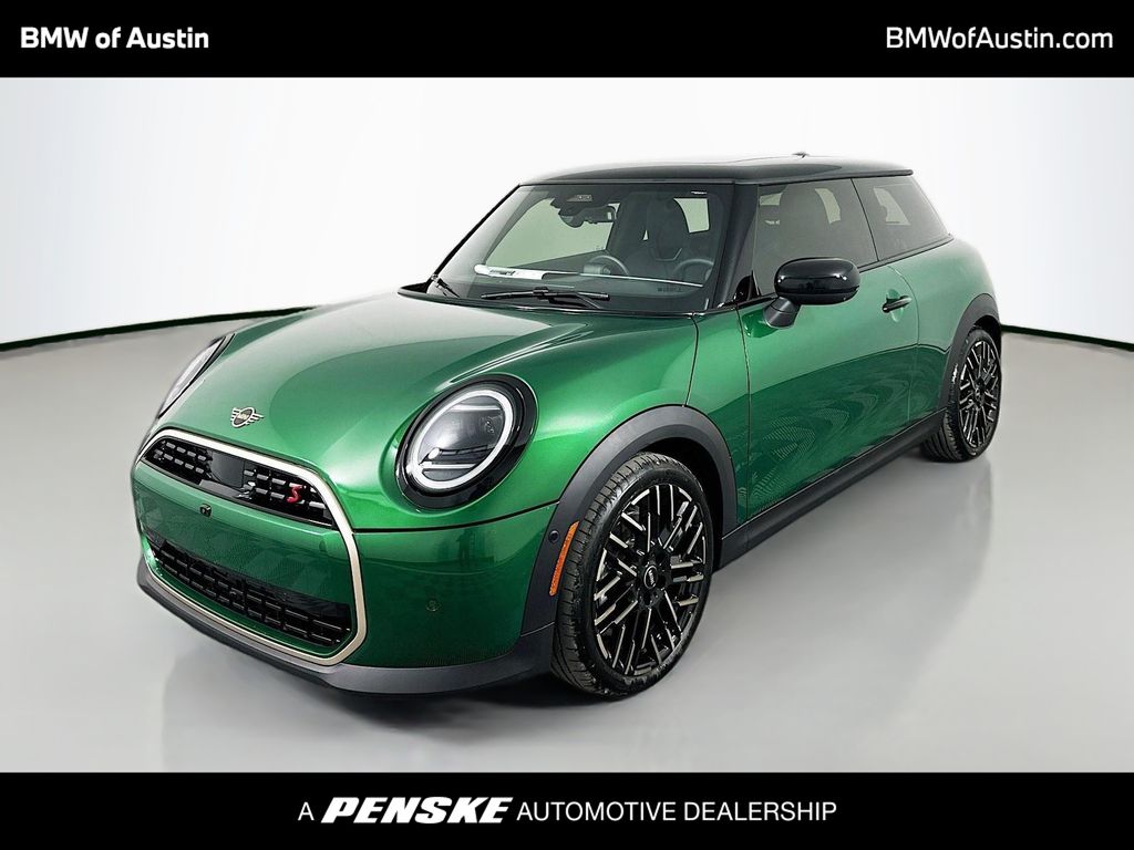 2025 MINI Hardtop 2 Door S's photo