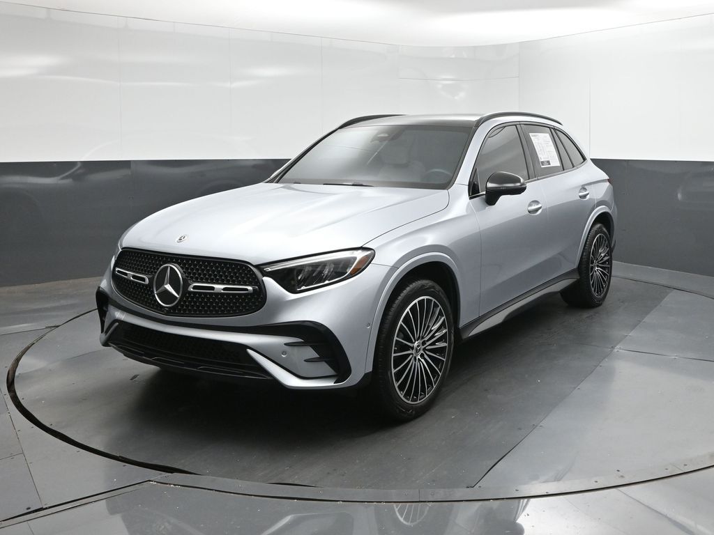 Silver 2026 Mercedes-Benz GLC SUV / Crossover Rear-Wheel Drive 9-Speed Automatic