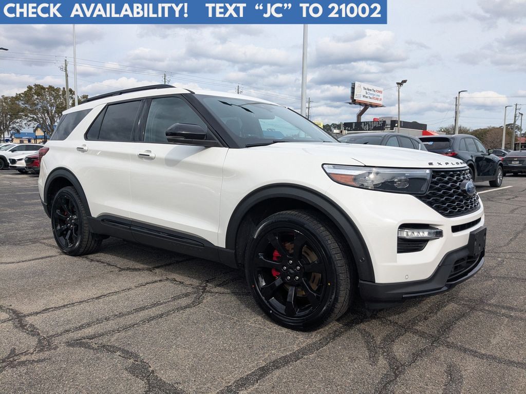 2022 Ford Explorer ST AWD