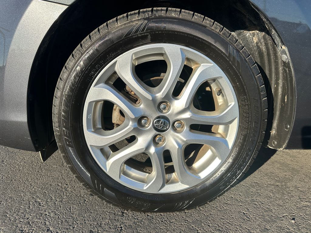 2017 Toyota Yaris iA Base