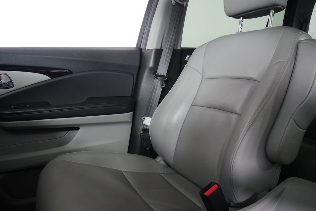 Thumbnail: 2022 Honda Pilot - 19